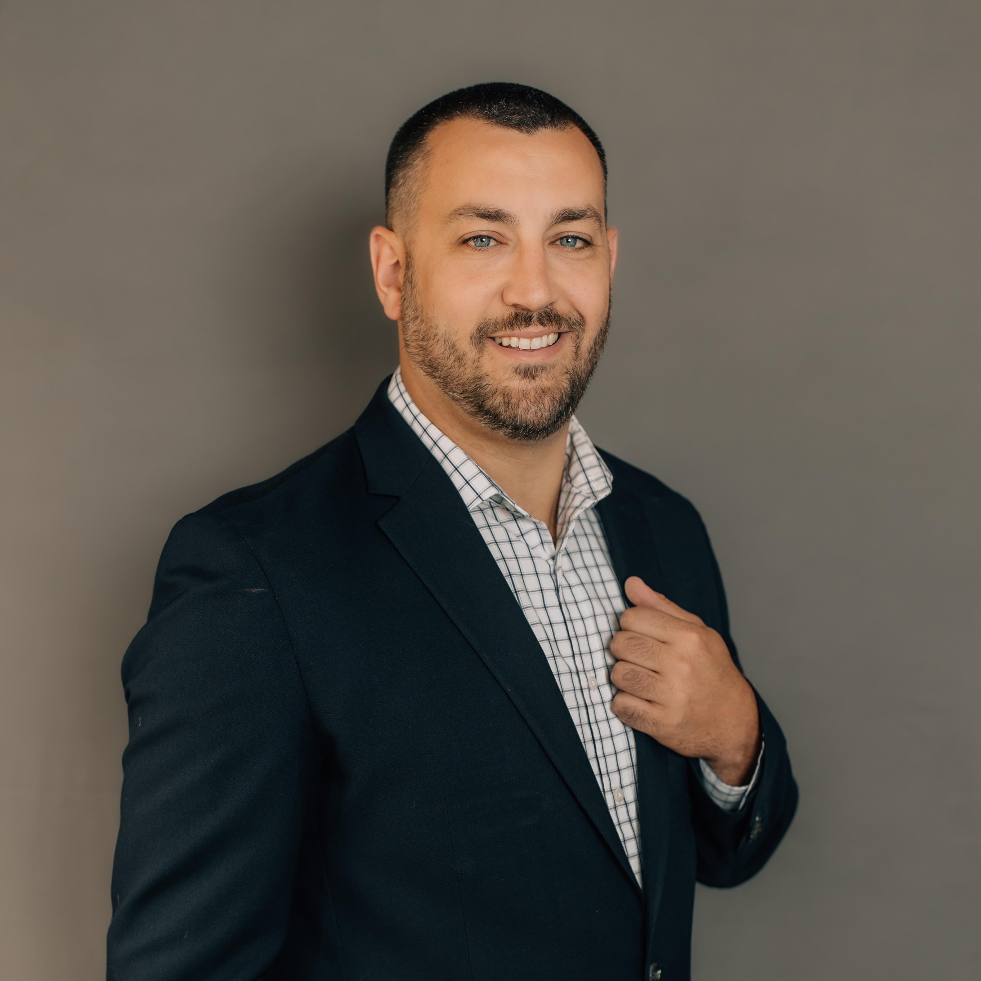 Efficiency Headshot - Richie